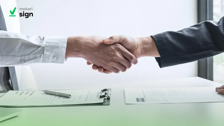 21 Contoh Surat Lamaran Kerja dan Tips Membuatnya!